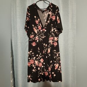 Torrid size 4 floral dress